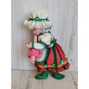 Unique beaded Mrs Claus grandma hugging child Xmas figure home decor